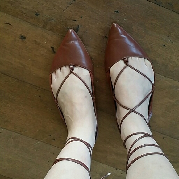 3for20 🎀 White House Black Market Lace Up Flats - Picture 3 of 8